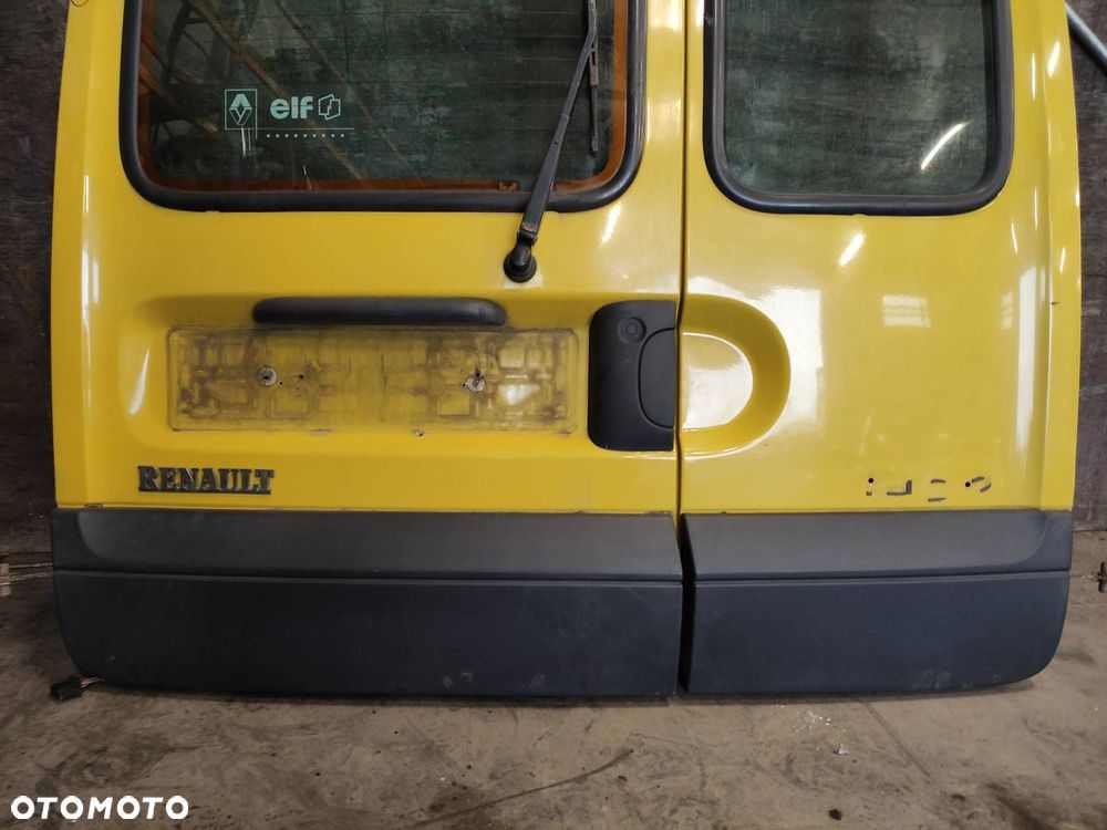 KOMPLETNY TYŁ 1/6 RENAULT KANGOO I - 18