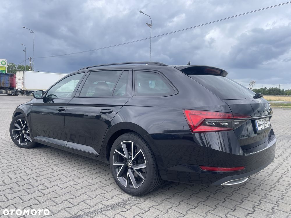 Skoda Superb 2.0 TDI SCR Sportline DSG - 5