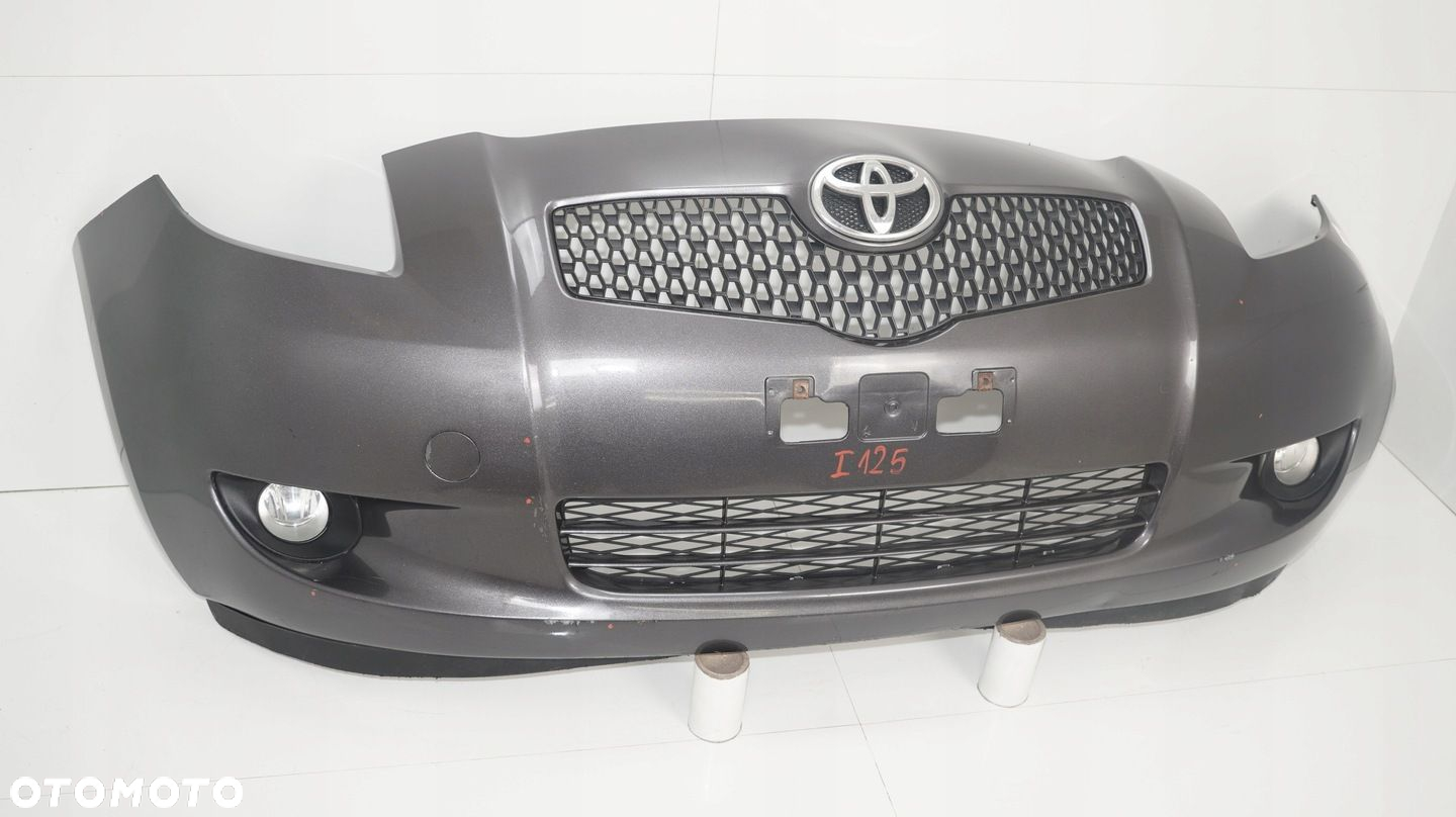 ZDERZAK PRZÓD PRZEDNI TOYOTA YARIS II 05-09R 1G3 - 2