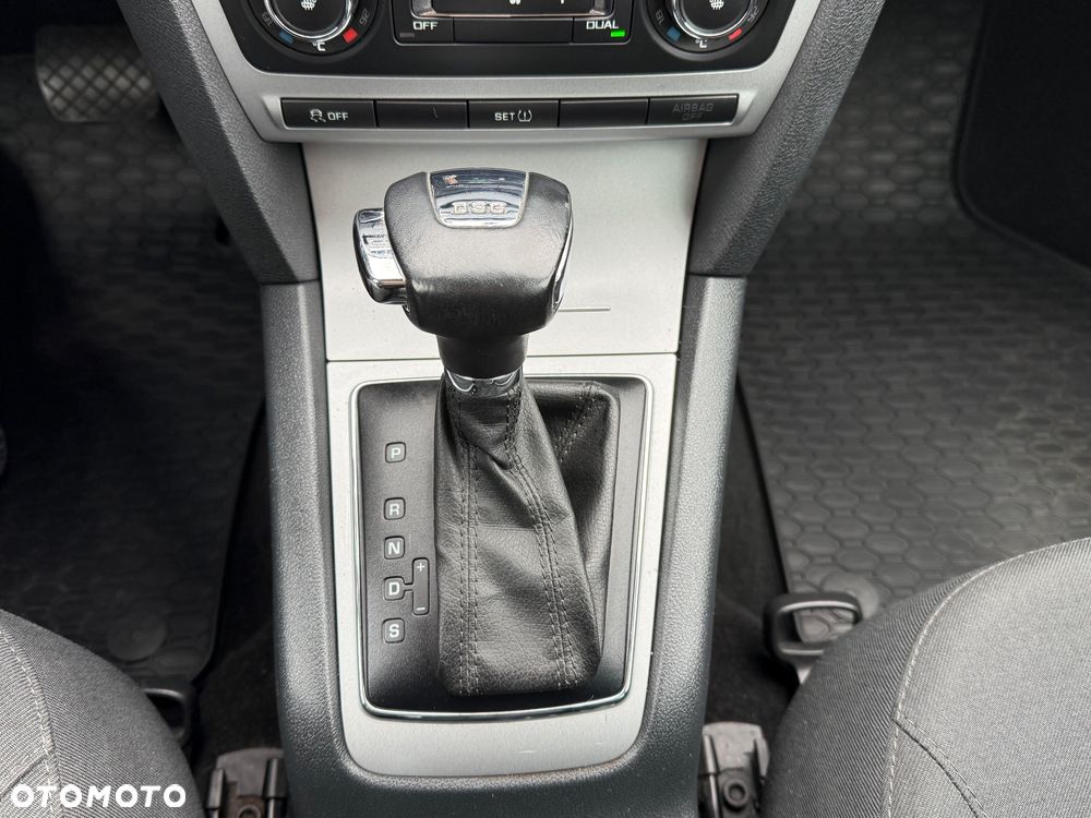 Skoda Octavia 1.4 TSI Family DSG - 11