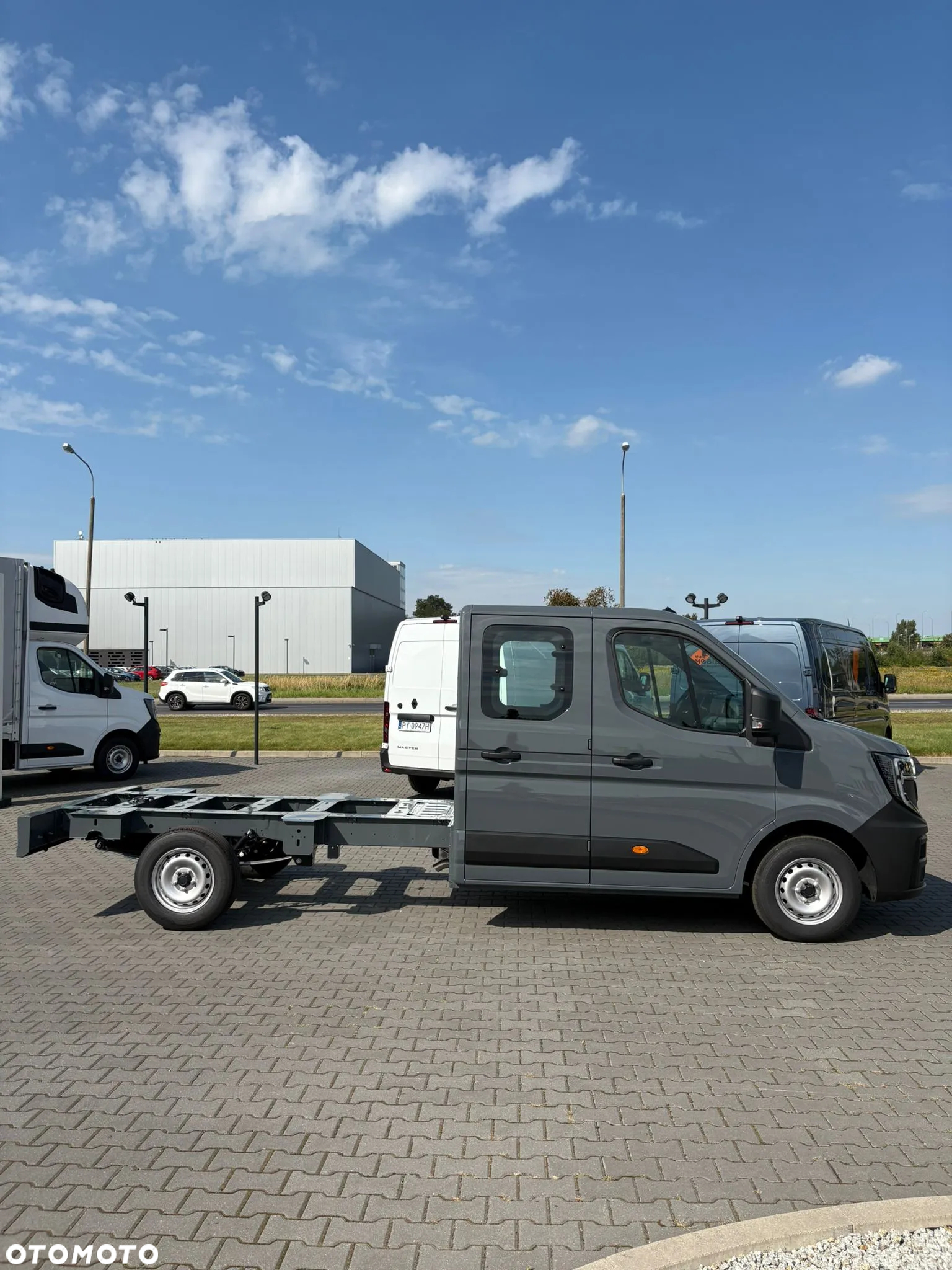 Renault Master Doka 7 os. gotowy do zabudowy! - 5