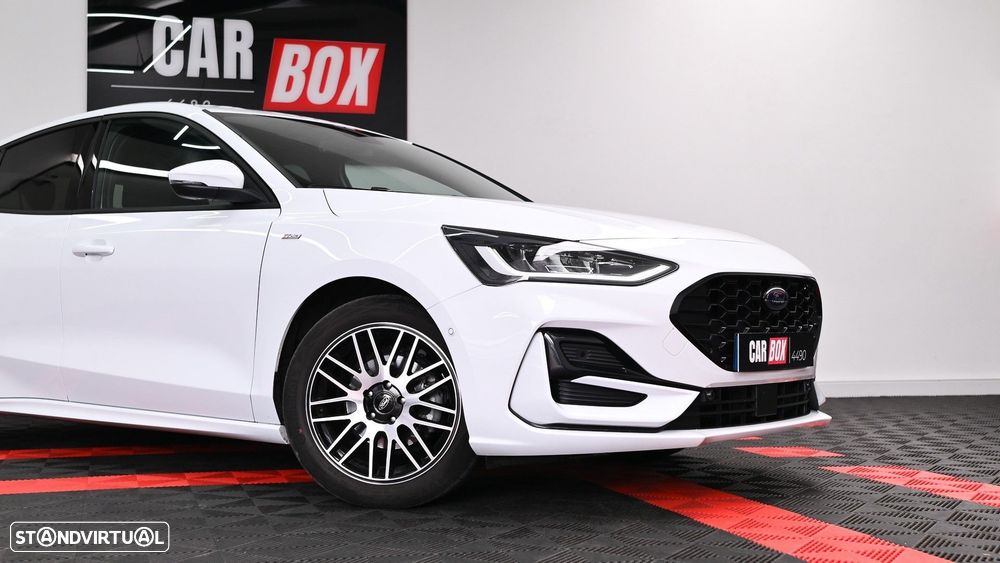 Ford Focus 1.0 EcoBoost MHEV ST-Line X Aut. - 10
