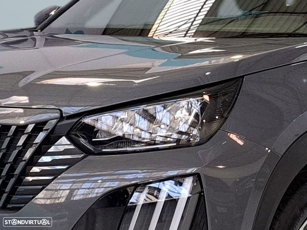 Peugeot 2008 1.2 Hybrid Allure e-DCS6 - 16