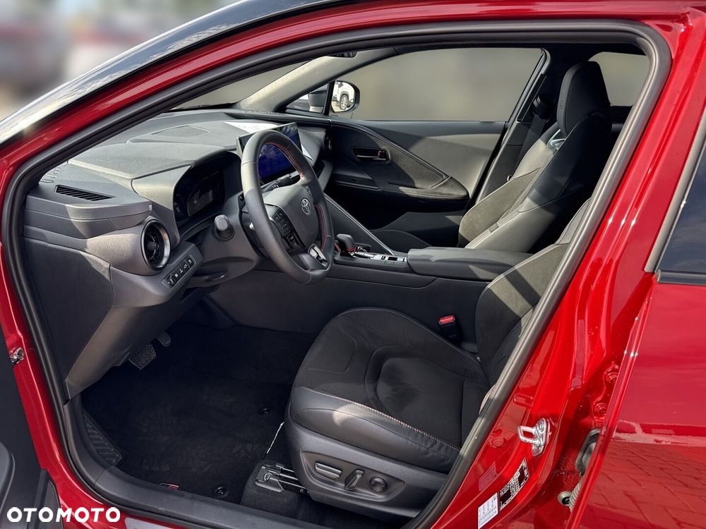 Toyota C-HR - 11