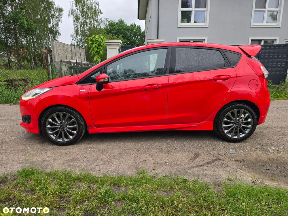 Ford Fiesta 1.0 EcoBoost S&S ST-LINE X - 11