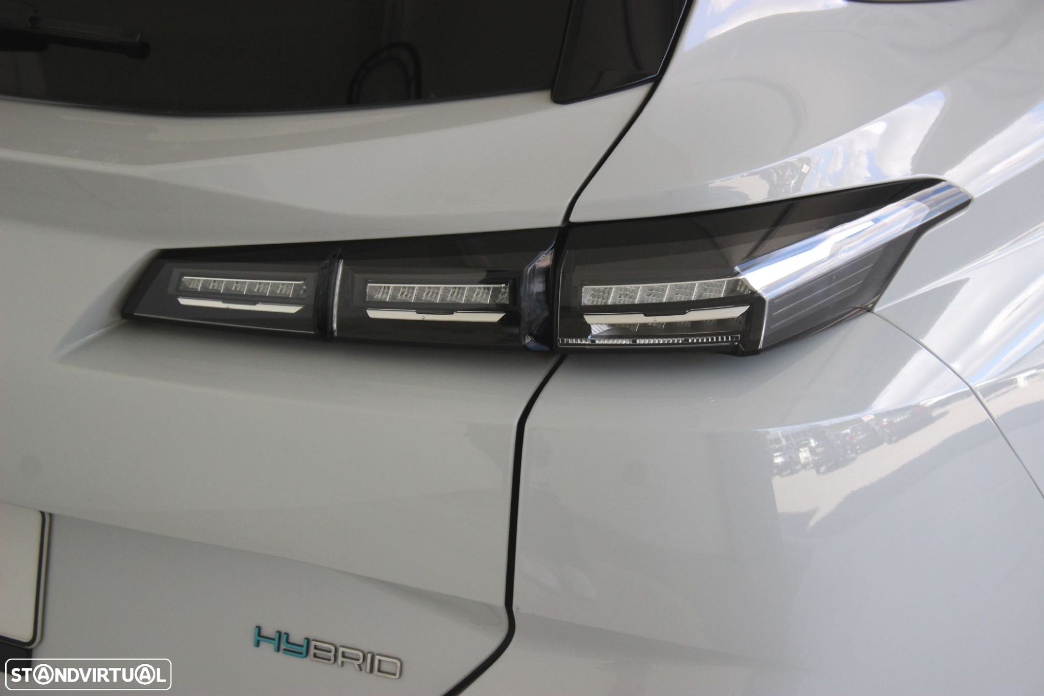 Peugeot 308 SW 1.6 Hybrid Active Pack e-EAT8 - 11