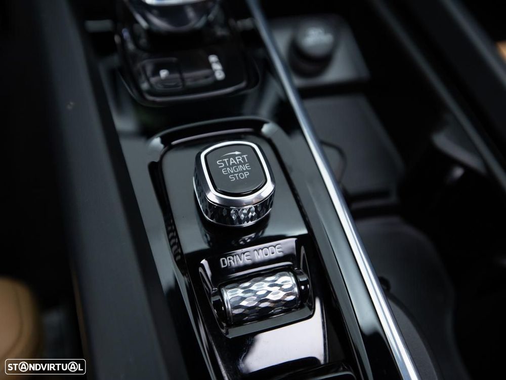 Volvo XC 60 2.0 T8 PHEV Inscription AWD - 21