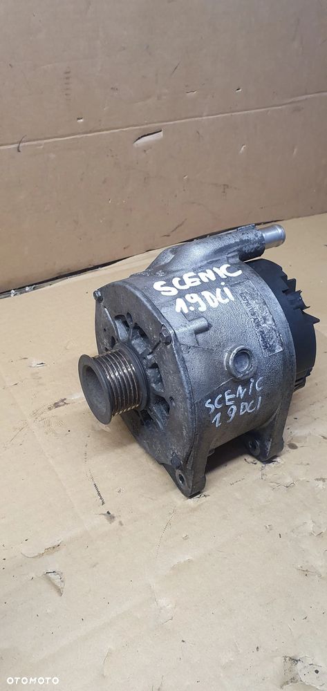 Alternator prądnica Renault Scenic II 1.9 DCI 8200667617-A - 2