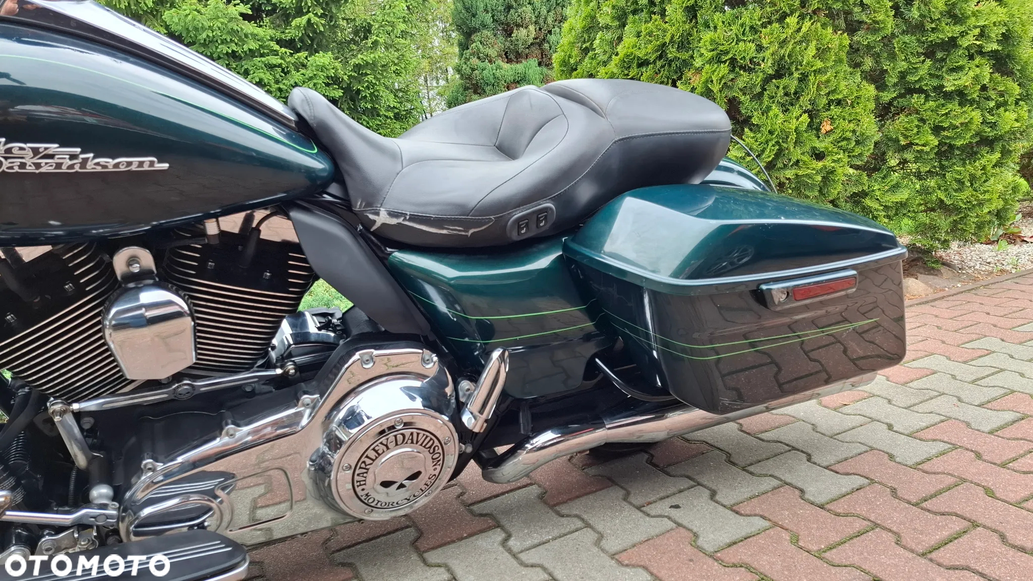 Harley-Davidson Touring Street Glide - 18