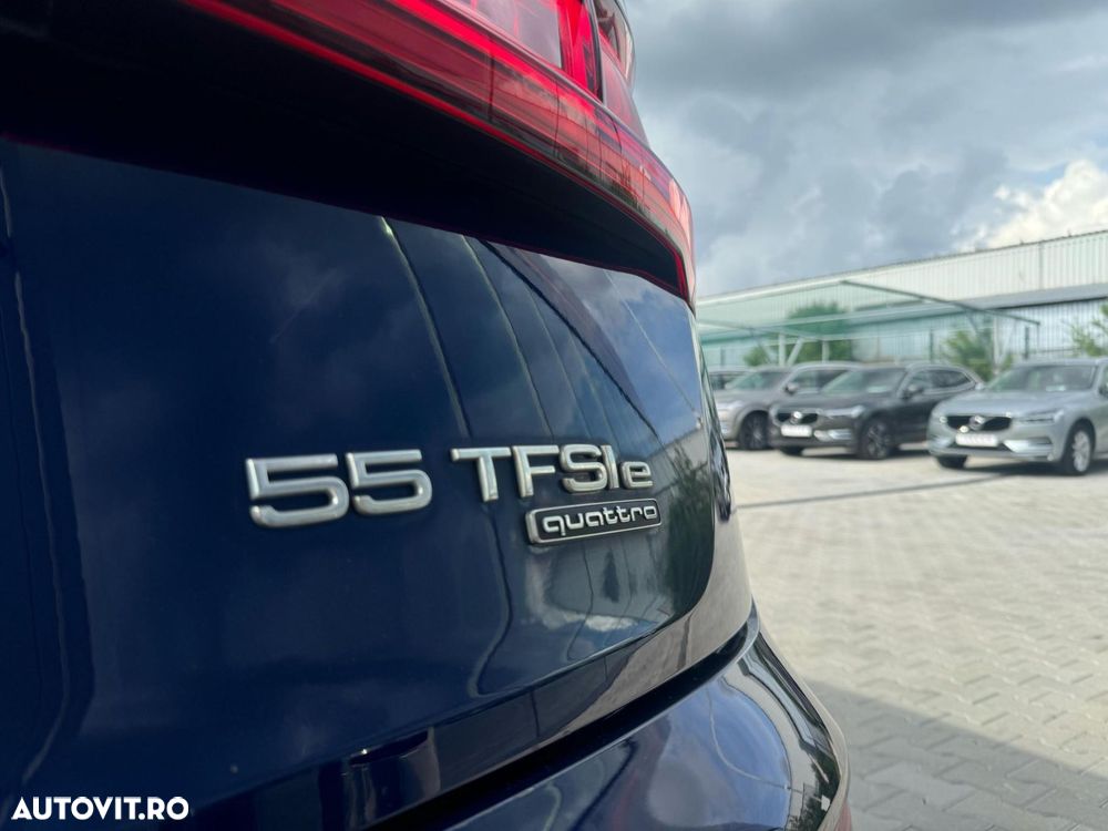 Audi Q5 55 TFSIe quattro S tronic S line - 35