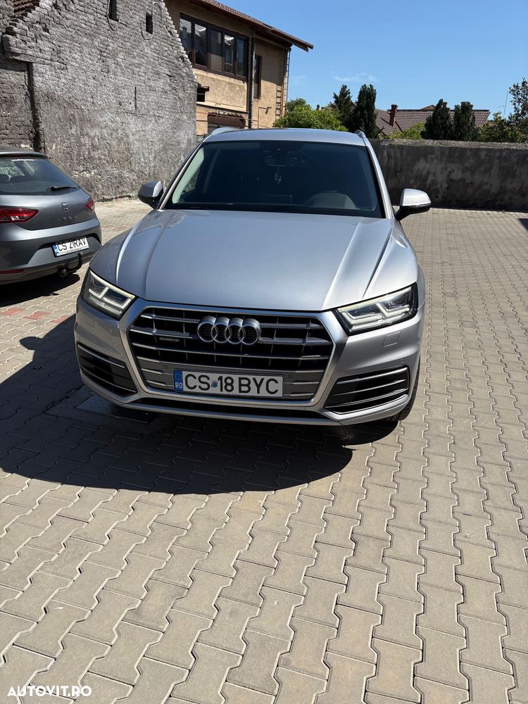 Audi Q5 2.0 40 TDI quattro S tronic Design - 1