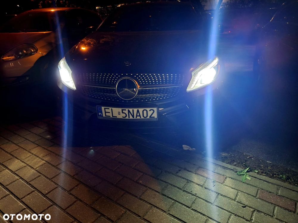 Mercedes-Benz Klasa A 180 AMG Line - 1