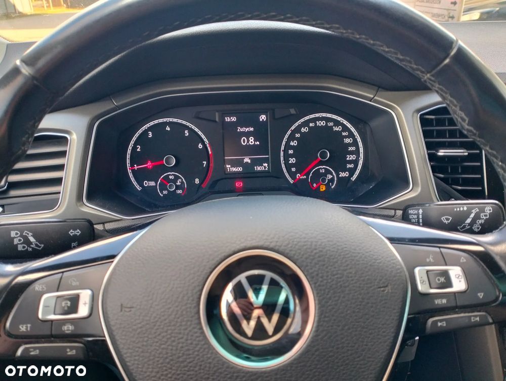 Volkswagen T-Roc 1.0 TSI Advance - 26