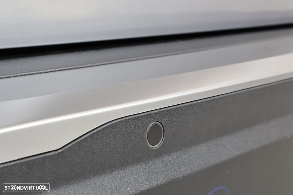 Peugeot 2008 1.2 PureTech Allure - 14