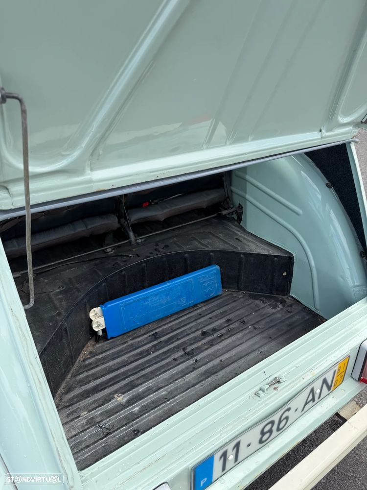 Citroën 2CV - 8