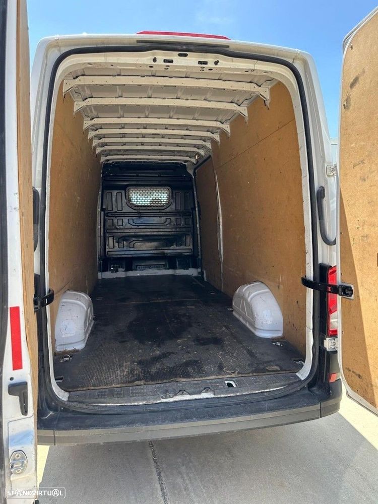 VW Crafter 35 2.0 TDi 109 CD Longa BlueMotion - 4