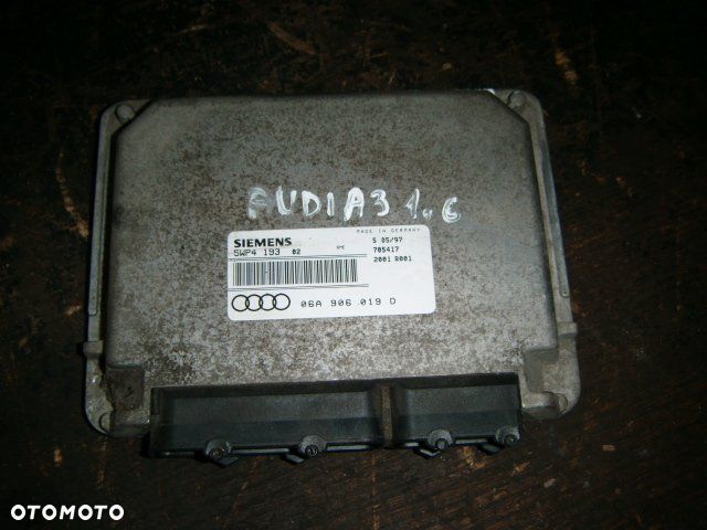 AUDI A3 8L 1.6 KOMPUTER SILNIKA 06A906019D - 1