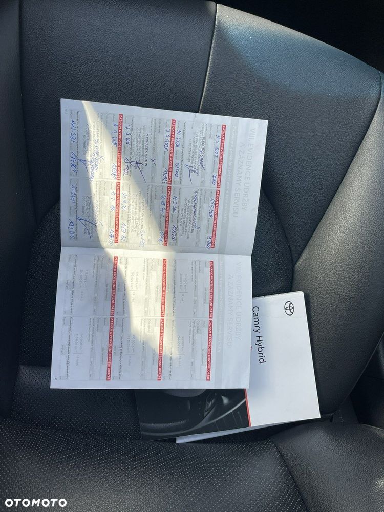 Toyota Camry 2.5 Hybrid Comfort CVT - 13