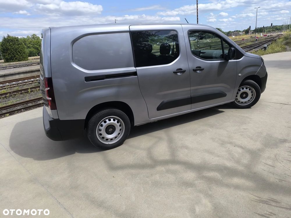 Opel Combo 1.5 CDTI Essentia S&S - 5