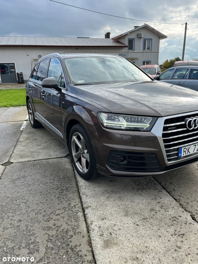 Audi Q7 - 3