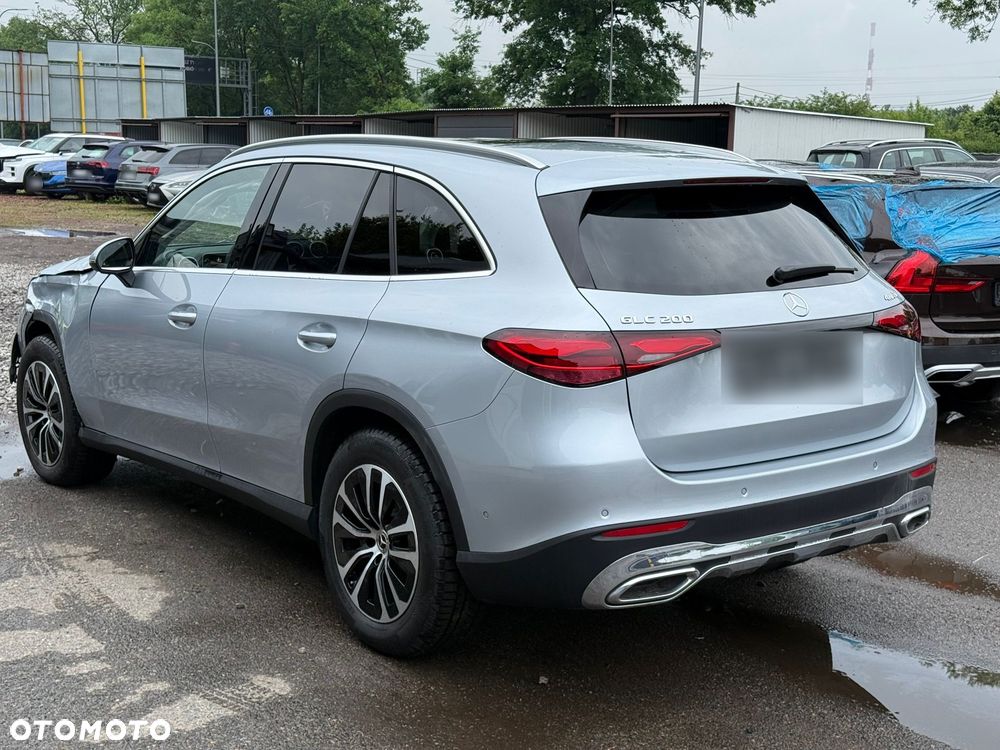 Mercedes-Benz GLC - 2