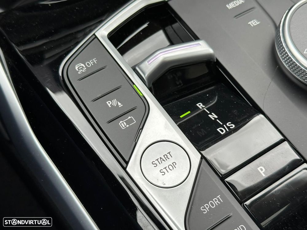 BMW 330 e Touring xDrive Aut. - 22