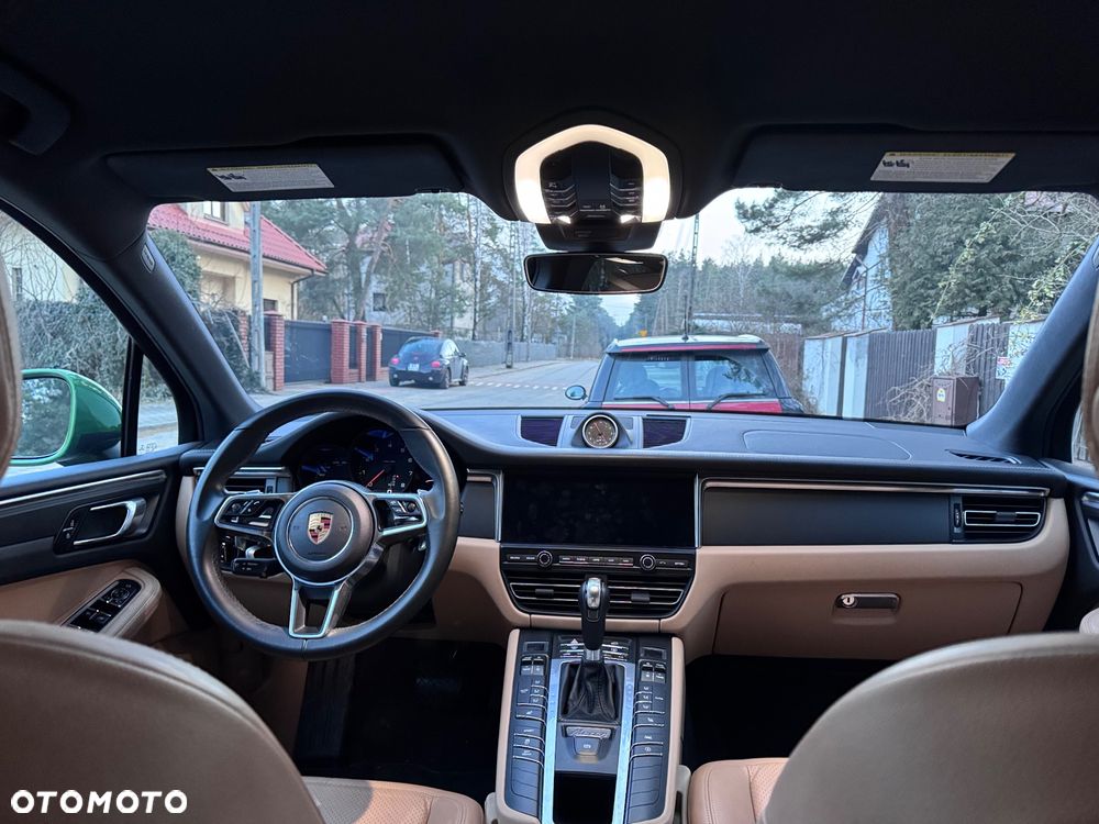 Porsche Macan Standard - 13