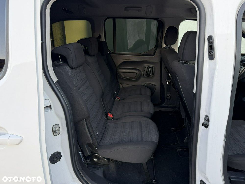 Opel Combo 1.5 CDTI Elegance Plus S&S - 25