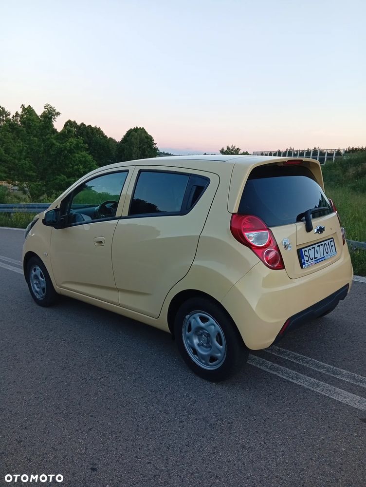 Chevrolet Spark 1.0 LT - 4