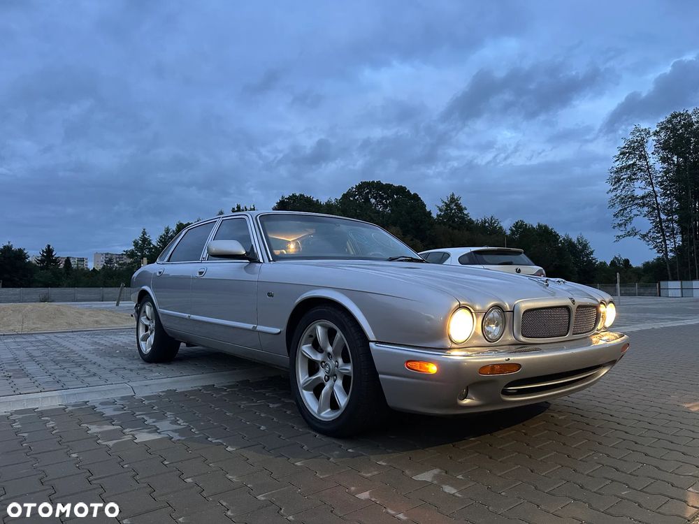 Jaguar XJR Standard - 14