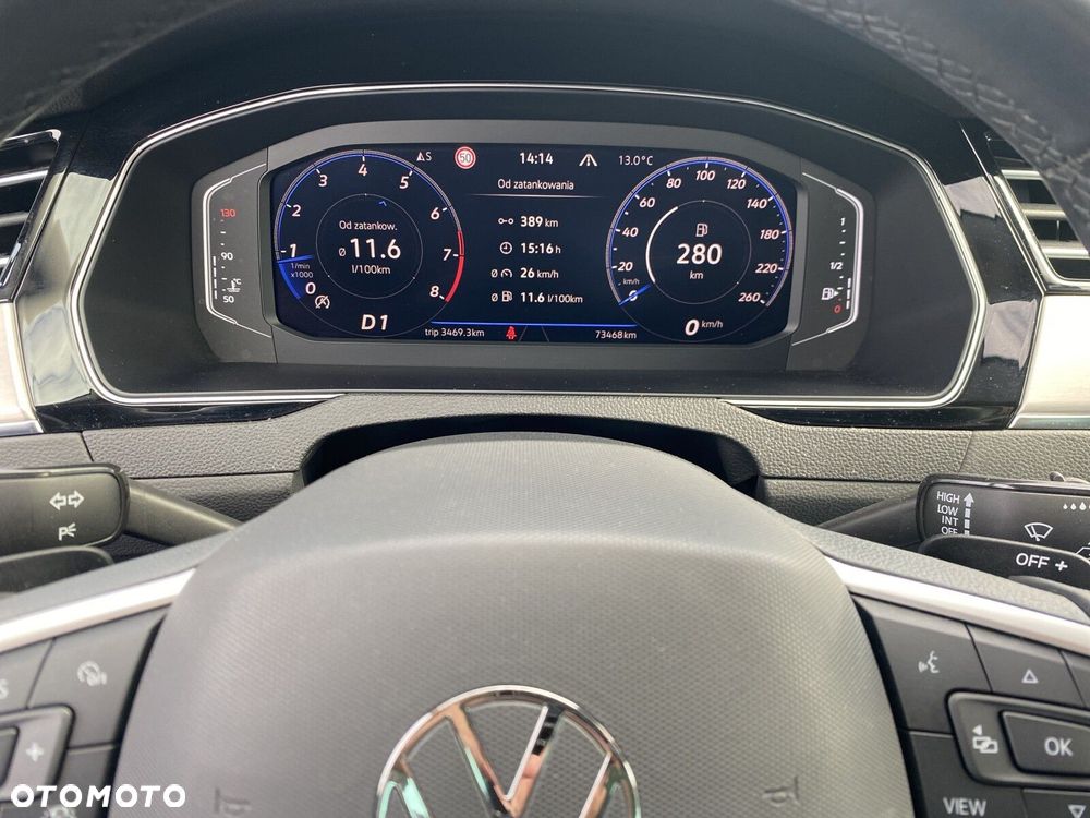 Volkswagen Passat - 28