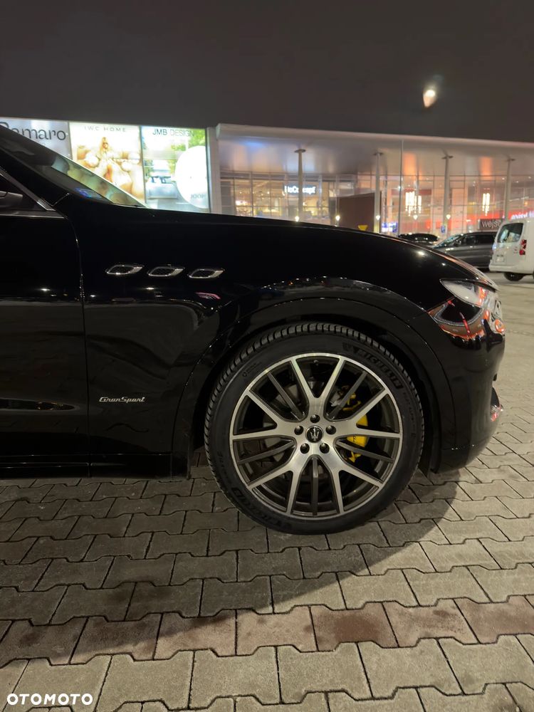 Maserati Levante Standard - 4