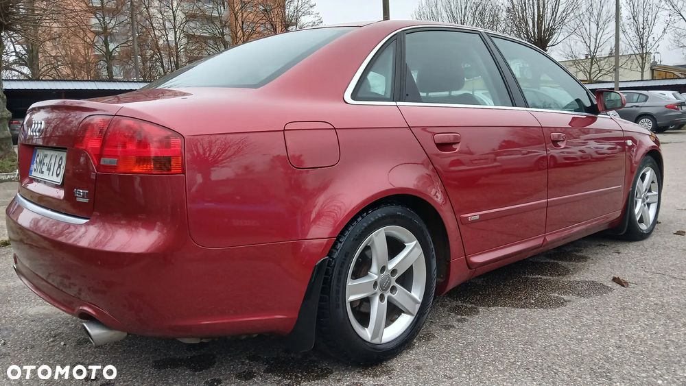 Audi A4 Limousine 1.8 T quattro - 15