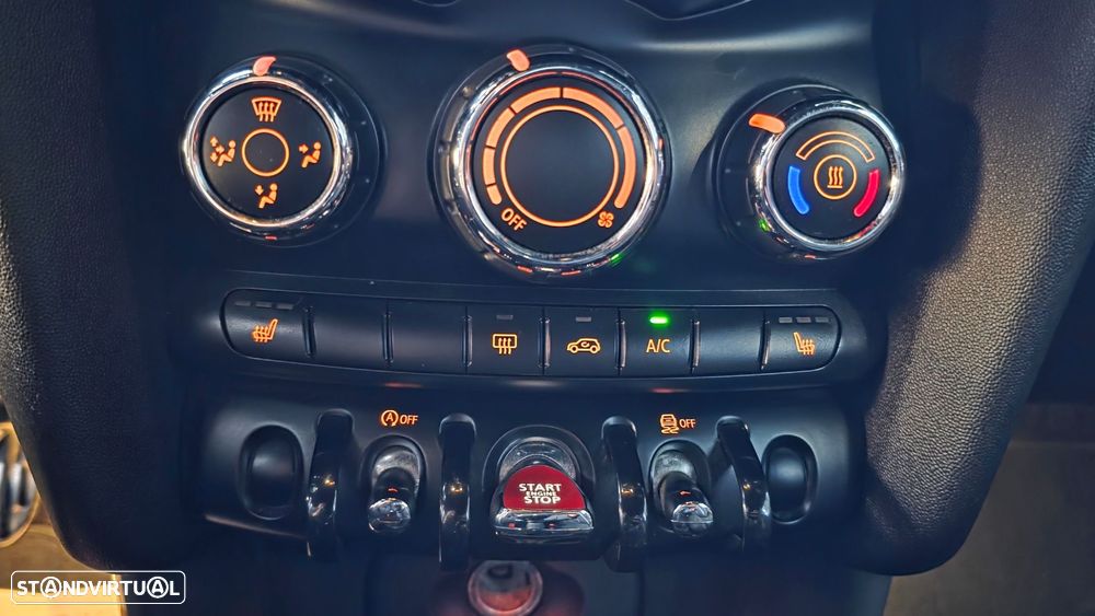 MINI 3 Portas Cooper D - 18