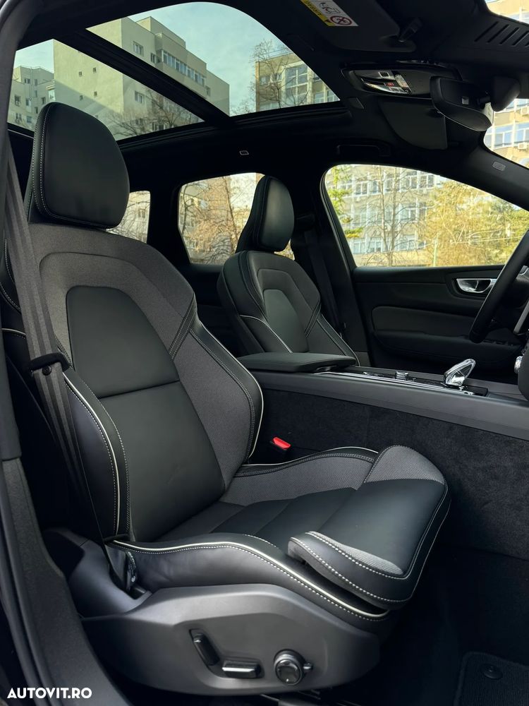 Volvo XC 60 T6 AWD AT PHEV Plus Dark - 15