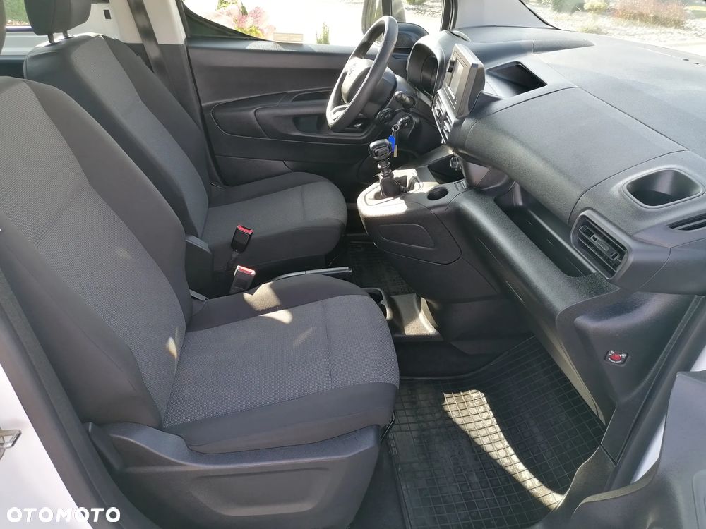 Toyota Proace City Verso 1.5 D-4D Business - 22
