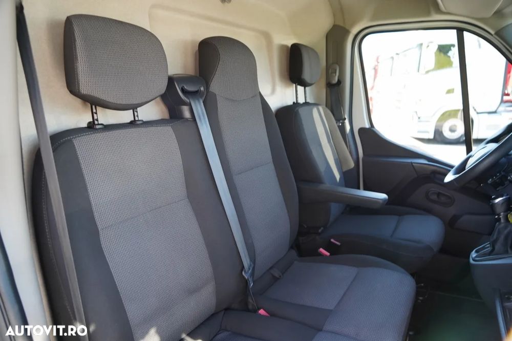 Renault MASTER / NEGRU / PANOU / CAMERĂ VEDERE SPATE / 2020 R - 33