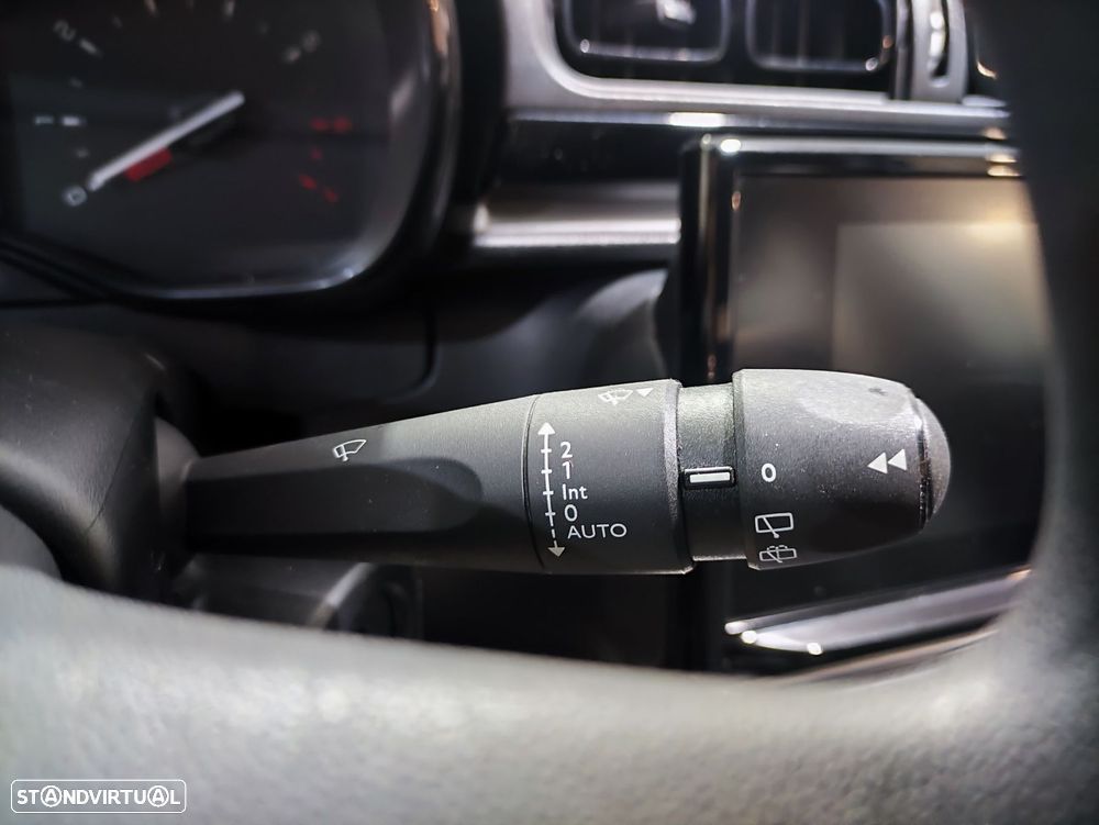 Citroën C3 1.2 PureTech Plus - 12