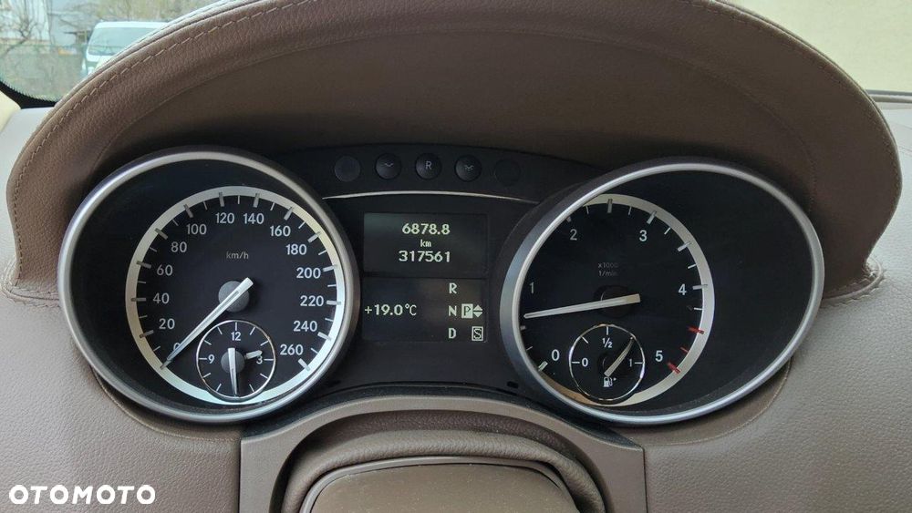 Mercedes-Benz GL 450 CDI - 2