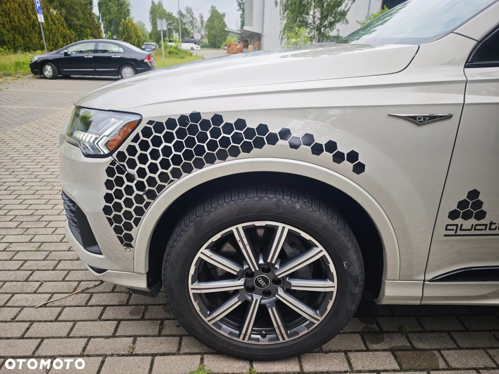 Audi Q7 - 30
