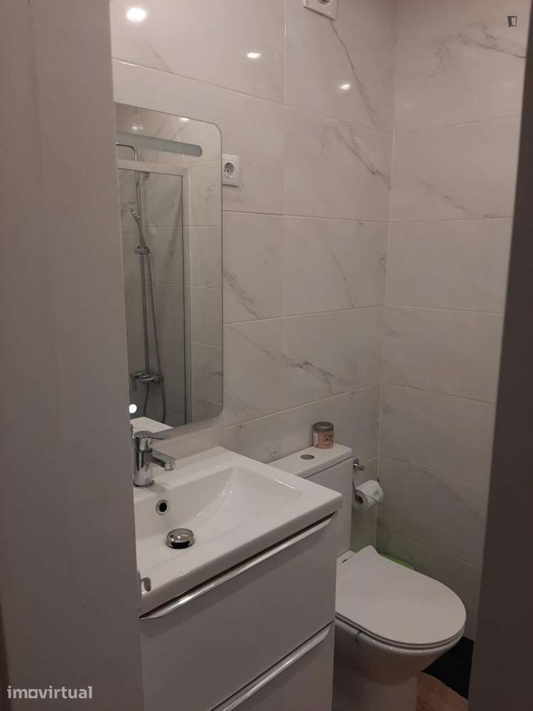 Apartamento com 2 quartos - localizado em Lisbon - Grande imagem: 5/14