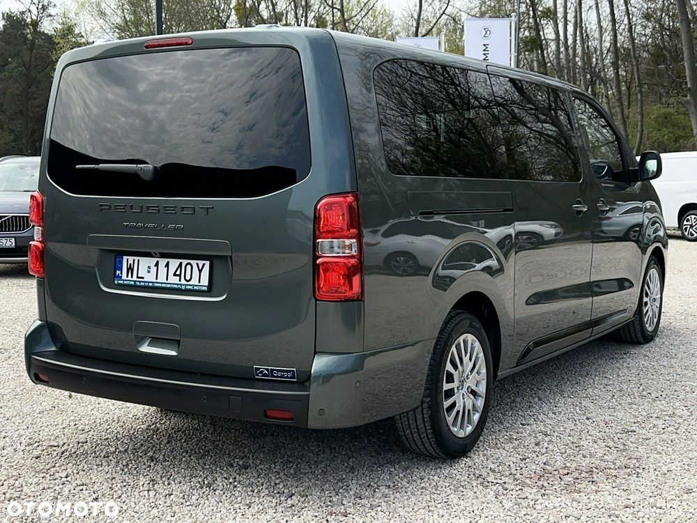Peugeot Traveller - 8