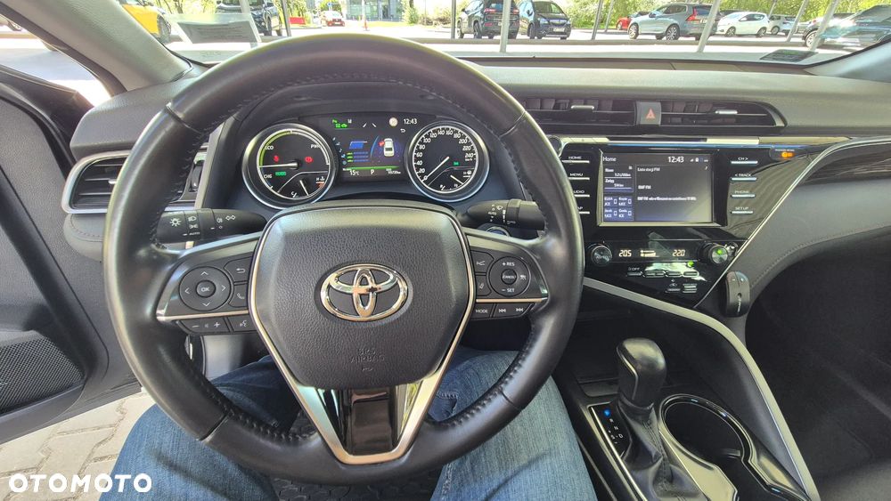 Toyota Camry 2.5 Hybrid Comfort CVT - 9