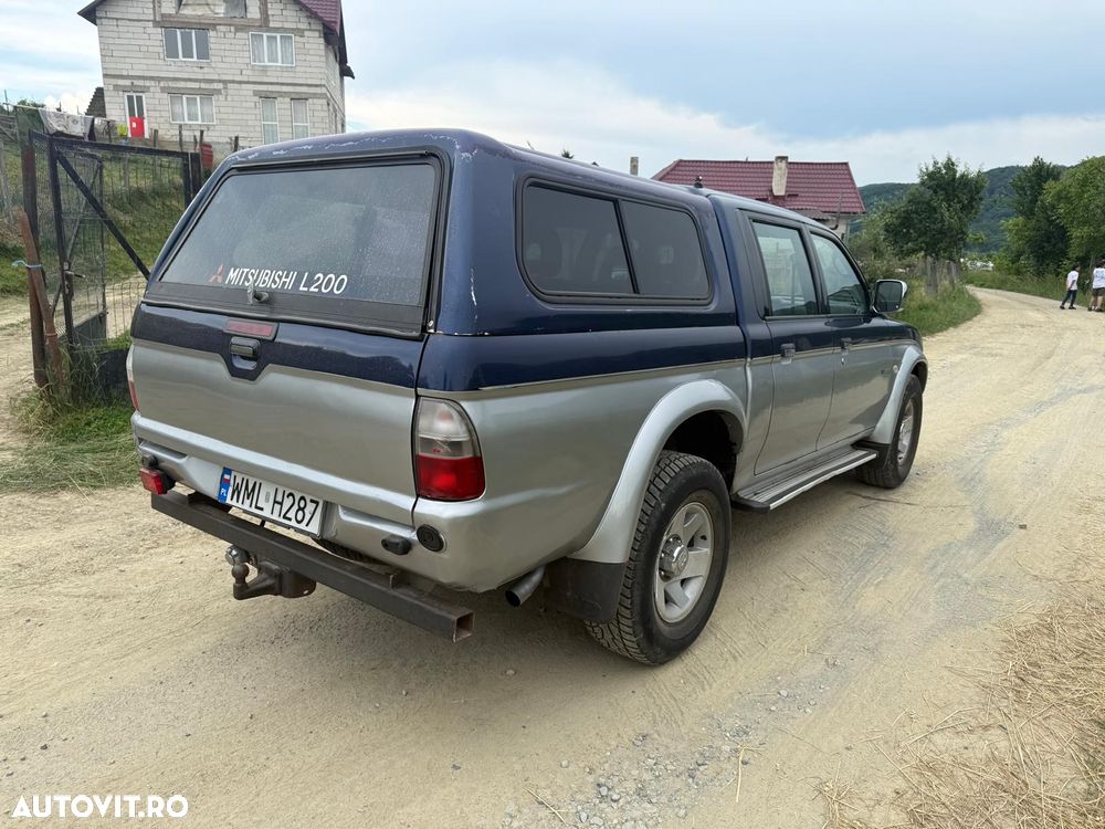 Mitsubishi L200 - 4