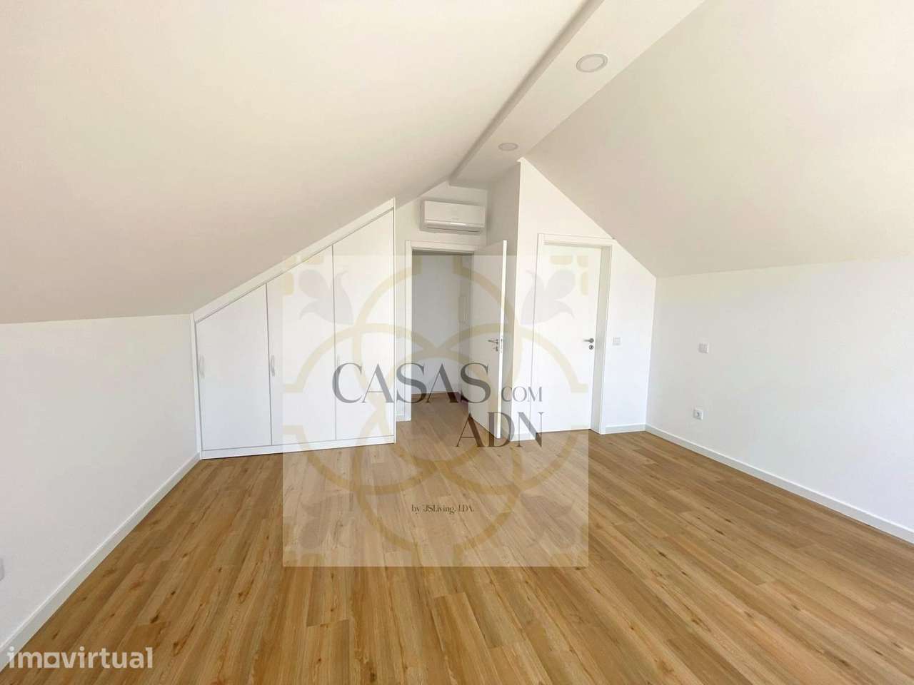 Apartamento T2 duplex de charme no coração de Aveiro - Grande imagem: 4/14