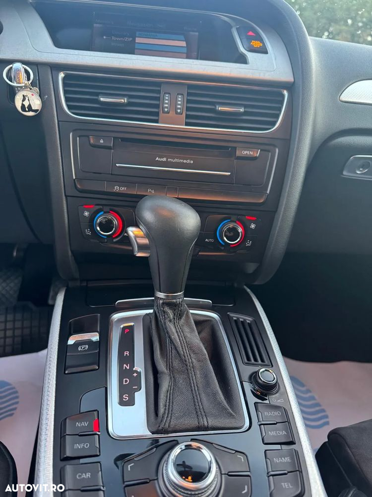Audi A4 Avant 2.0 TDI DPF multitronic S line Sportpaket - 8