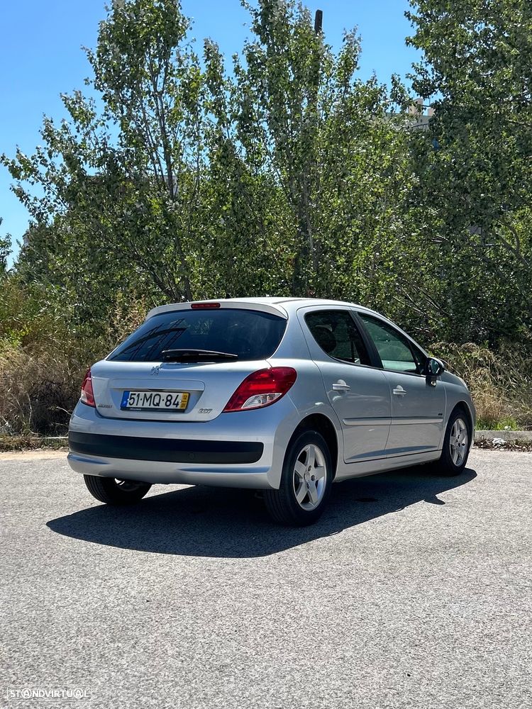 Peugeot 207 1.4 VTi Sportium - 4