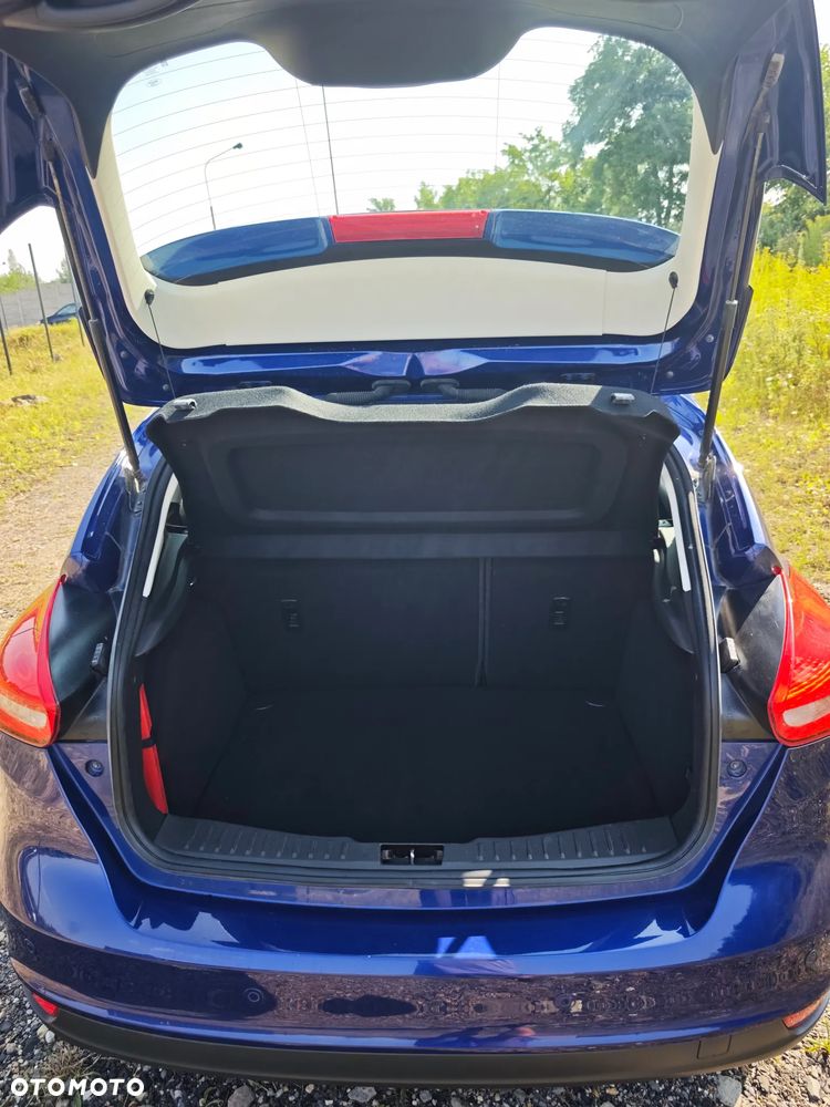 Ford Focus - 16