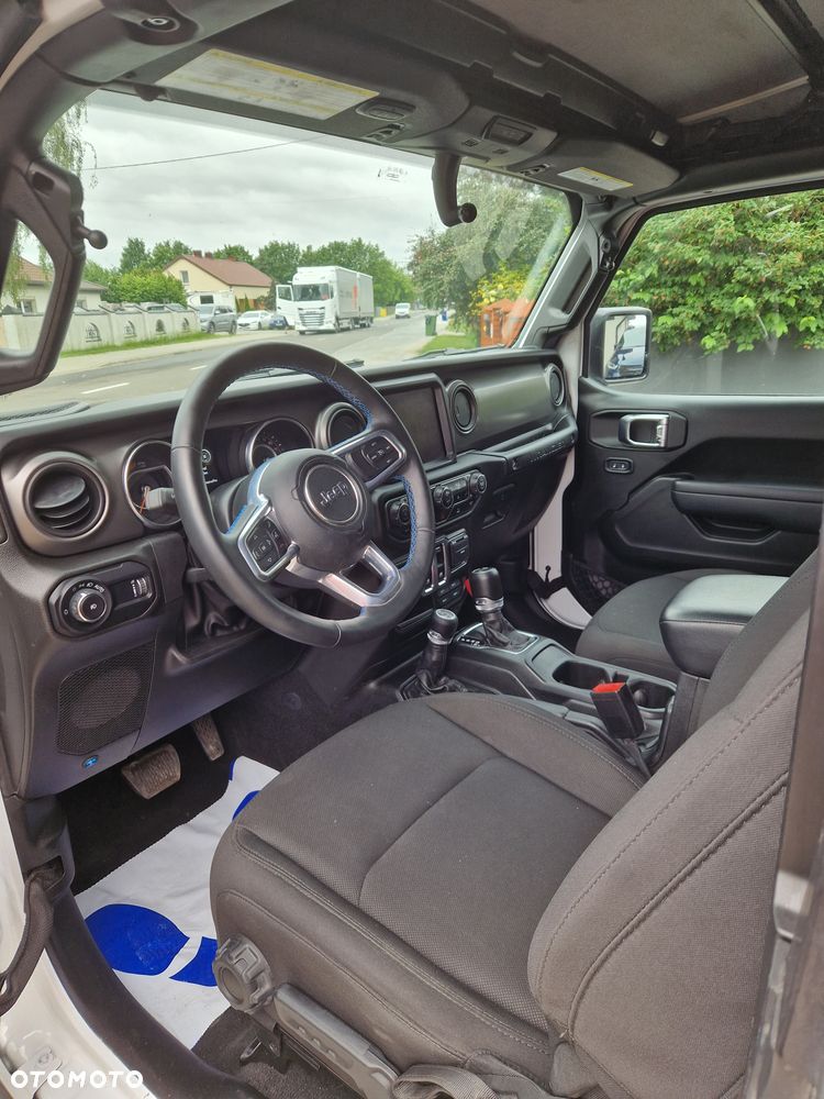 Jeep Wrangler GME 2.0 Turbo Sport - 14