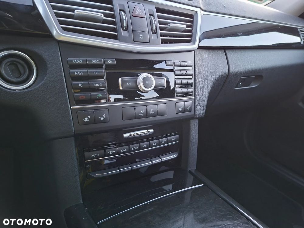 Mercedes-Benz Klasa E 500 7G-TRONIC Avantgarde - 2